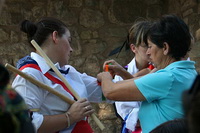 Últimos detalles en el traje