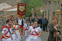 Procesión por las calles de Jalón