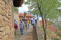 De procesión con San Miguel.