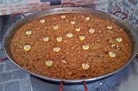 Paellera con paella