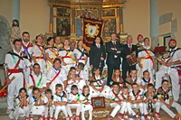 Danzadores asistentes a la convocatoria para 'la foto'