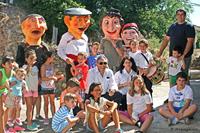 Posado del grupo de cobradores de ramos